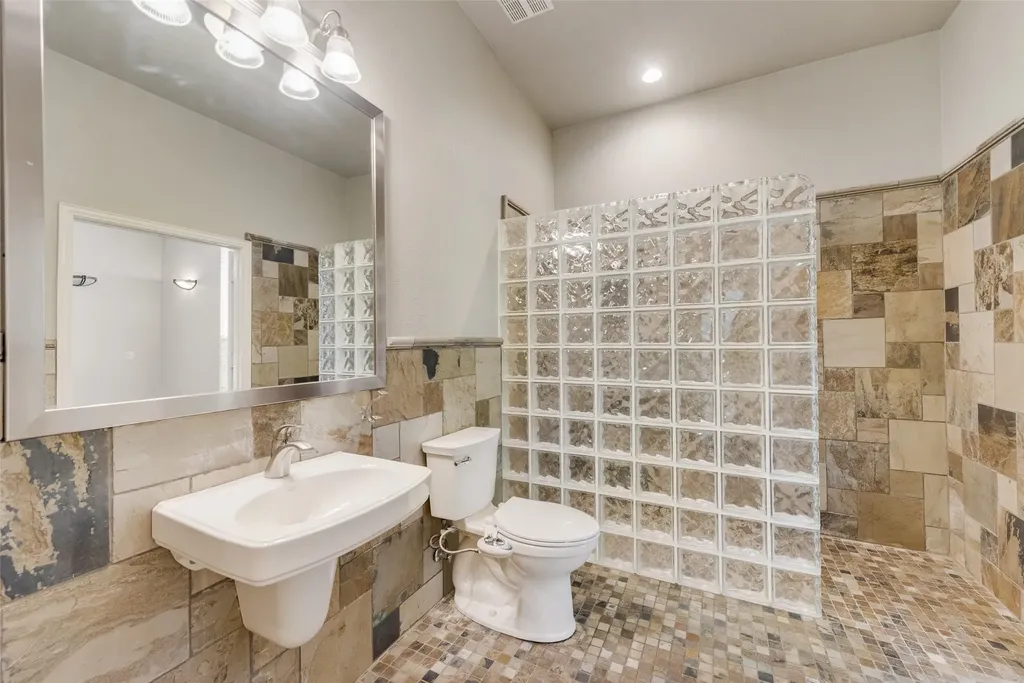 4000 Hearthlight Court Plano TX 75024