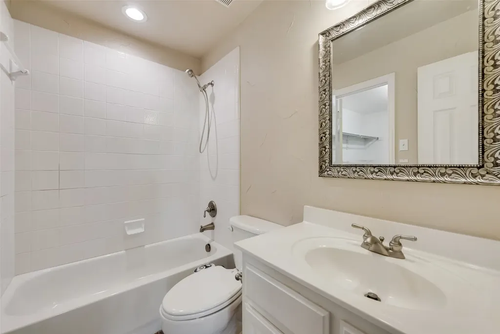 4000 Hearthlight Court Plano TX 75024