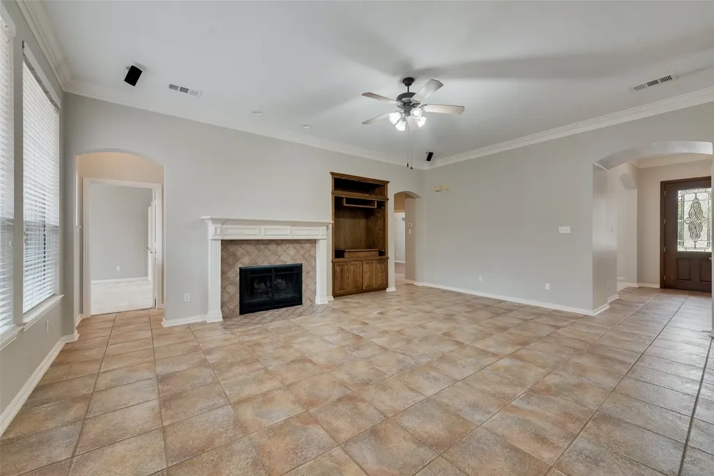 4000 Hearthlight Court Plano TX 75024