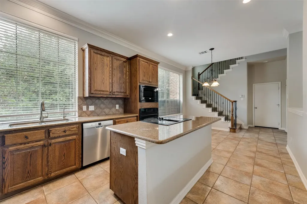4000 Hearthlight Court Plano TX 75024