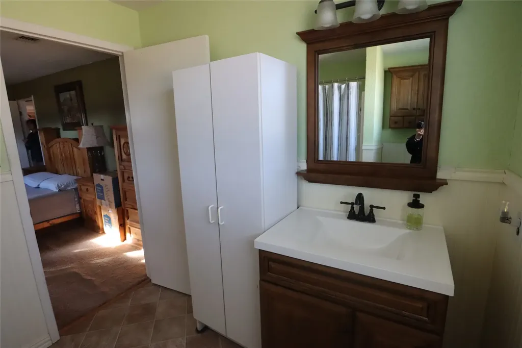 225 County Road 472 Ranger TX 76470