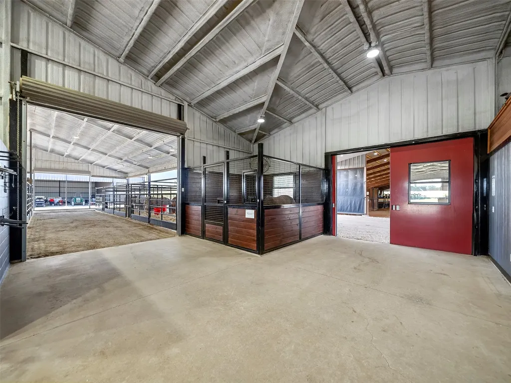 4100 Dr. Griffin Road Cross Roads TX 76227