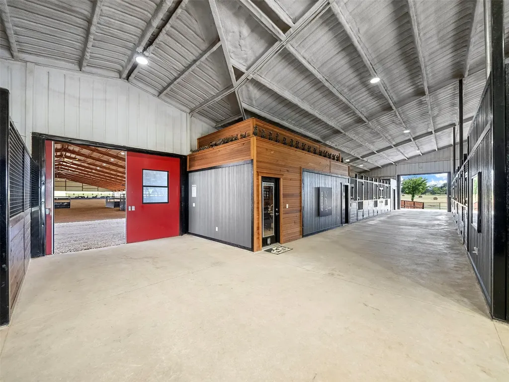 4100 Dr. Griffin Road Cross Roads TX 76227