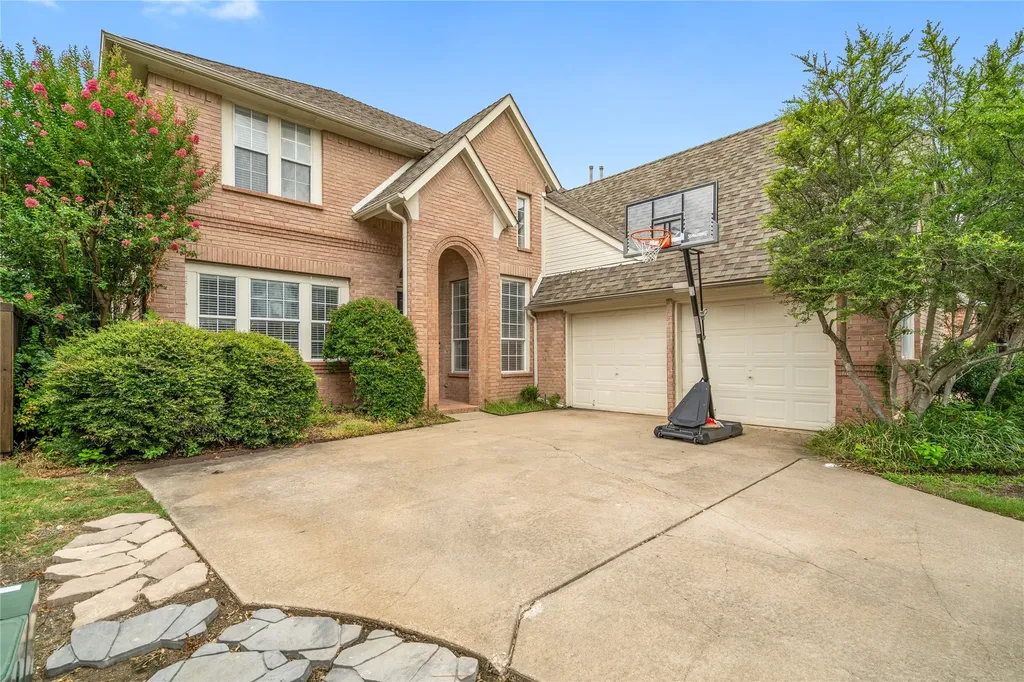 5916 Edgewood Drive Mckinney TX 75072