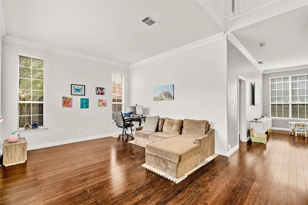 5916 Edgewood Drive Mckinney TX 75072