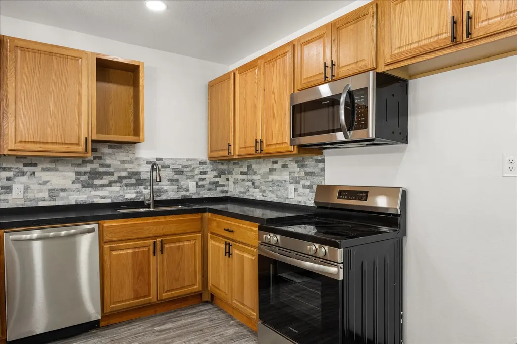 3614 Sioux Trail Granbury TX 76048
