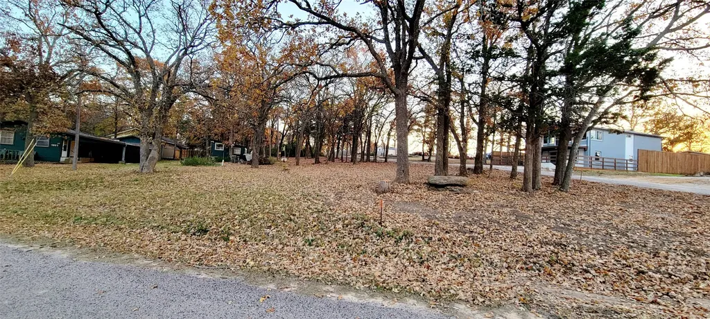 1963 Hillcrest Circle Gordonville TX 76245