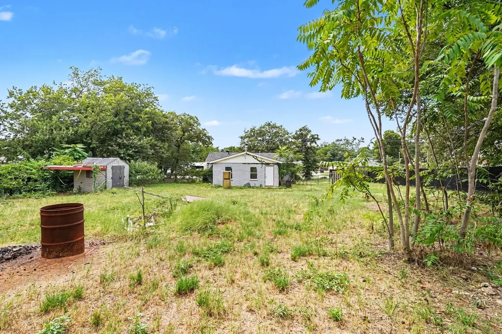 6337 Renwood Drive Fort Worth TX 76140