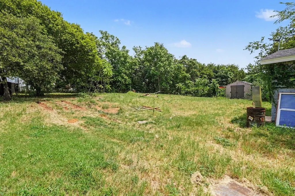 6337 Renwood Drive Fort Worth TX 76140