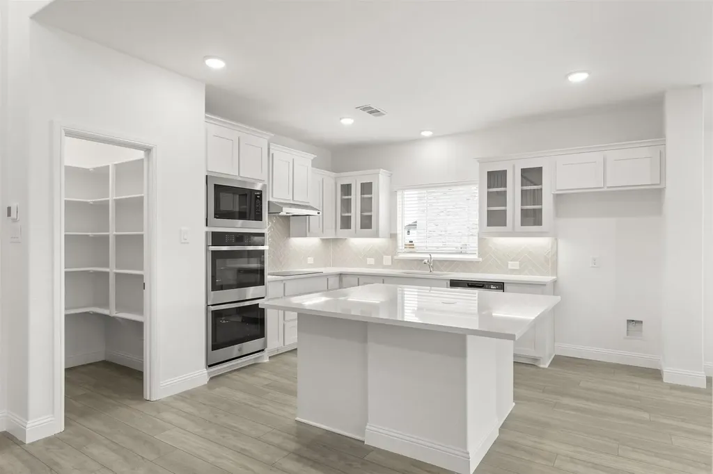 2100 Naples Street Celina TX 75009