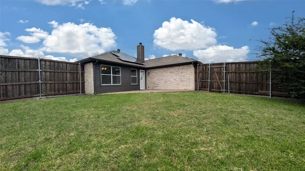 1524 Allen Drive Mesquite TX 75149