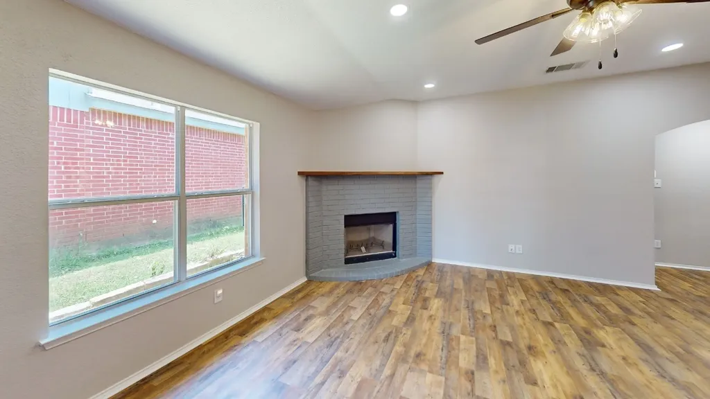 422 Blueberry Hill Lane Mansfield TX 76063