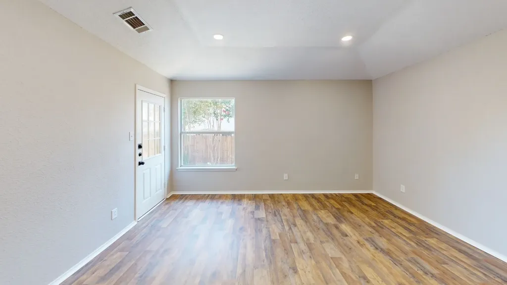 422 Blueberry Hill Lane Mansfield TX 76063