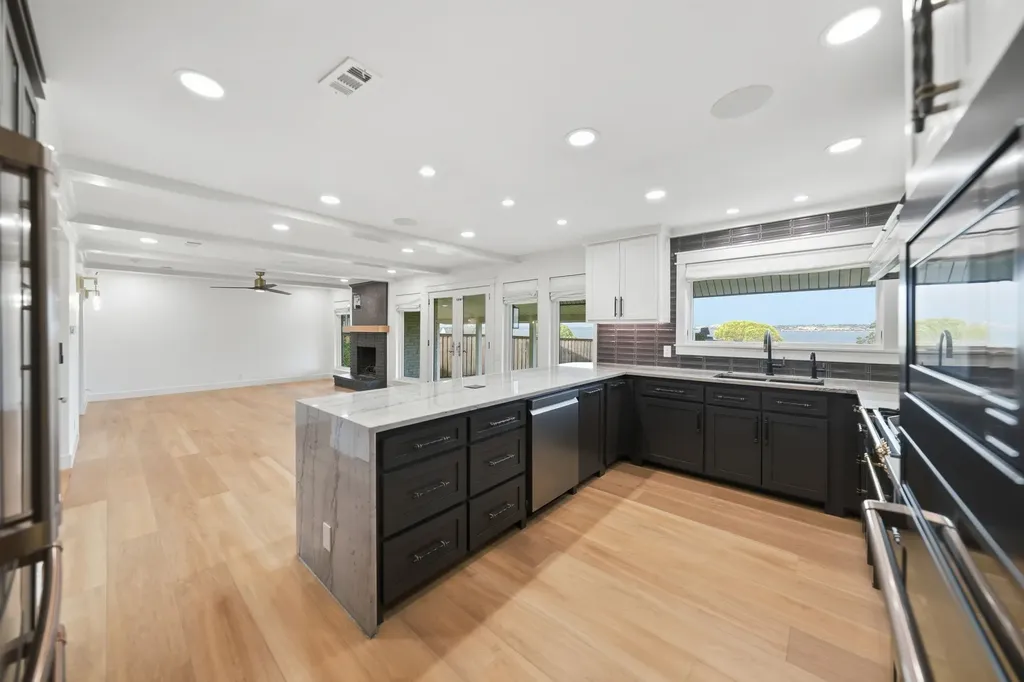 3204 Bouvier Street Rowlett TX 75088