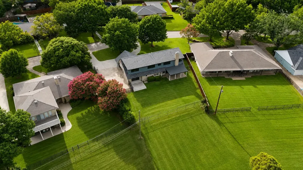 3204 Bouvier Street Rowlett TX 75088