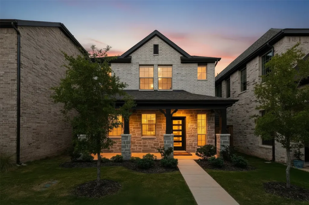 2657 Amistad Ln Lane Corinth TX 76210