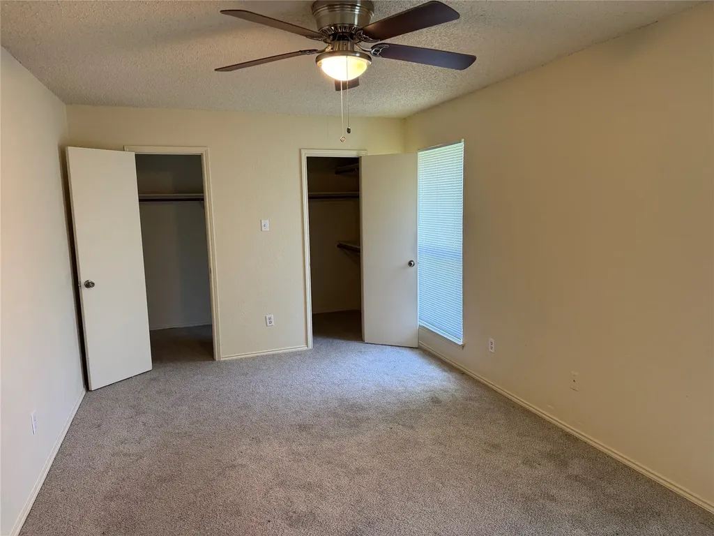 1008 Irene Street Burleson TX 76028