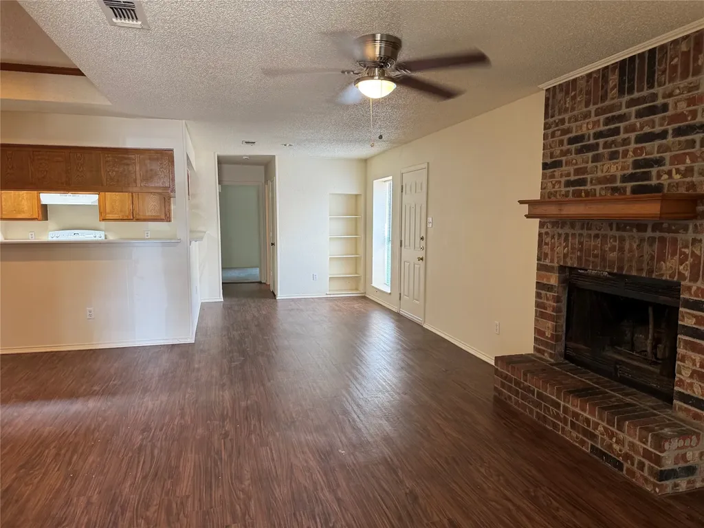 1008 Irene Street Burleson TX 76028