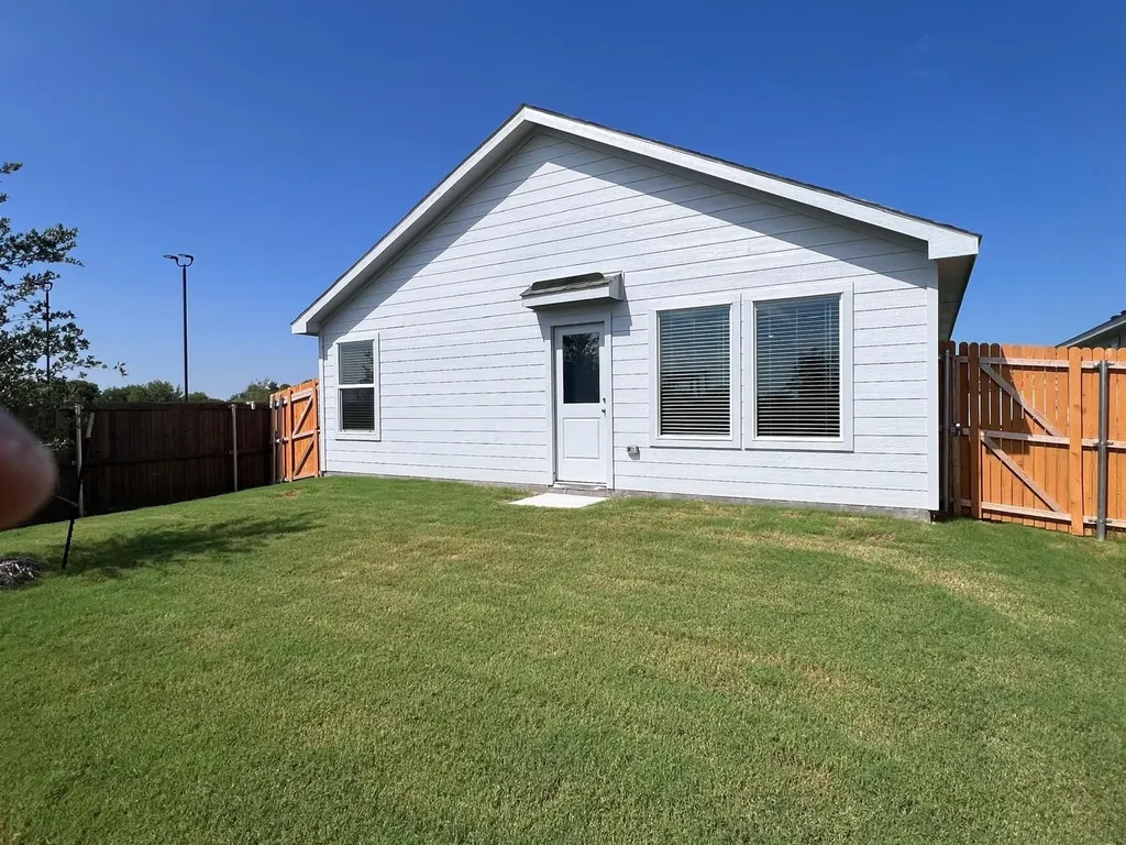 3927 Ontario Way Sherman TX 75090