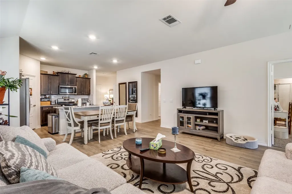 7412 Raynor Place Mckinney TX 75071