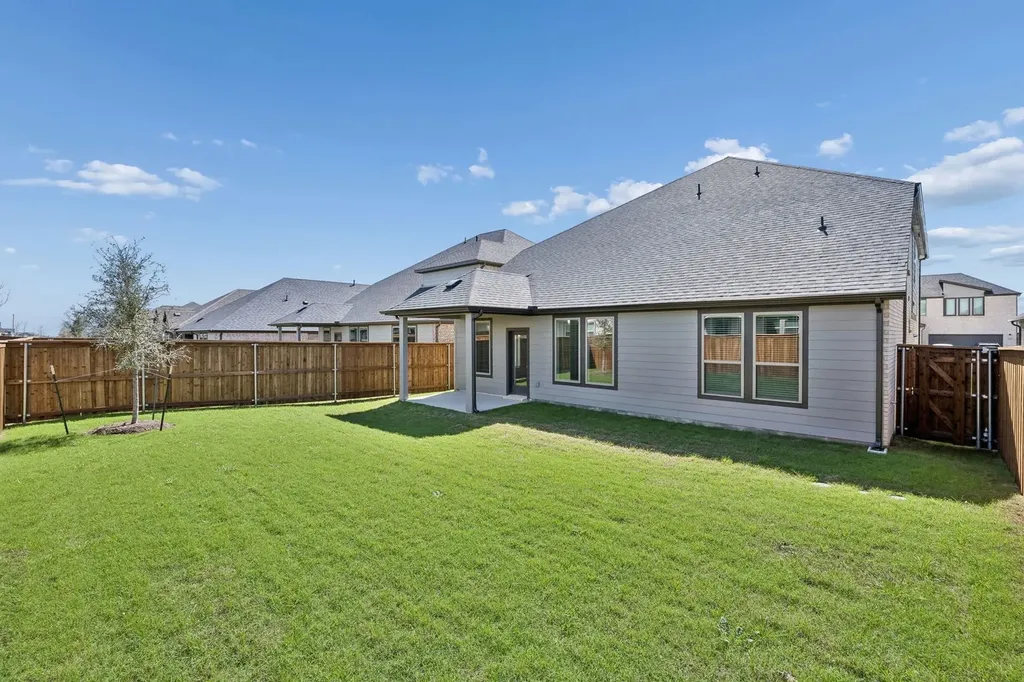 3205 Azalea Lane Gunter TX 75058