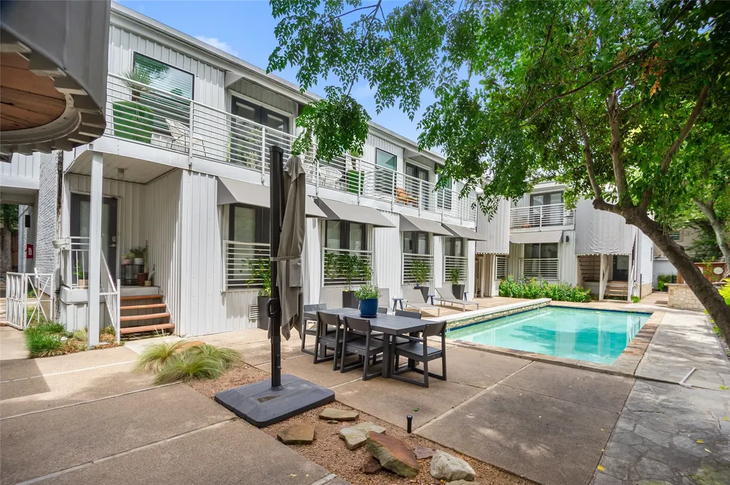 3116 Mahanna Street Dallas TX 75235