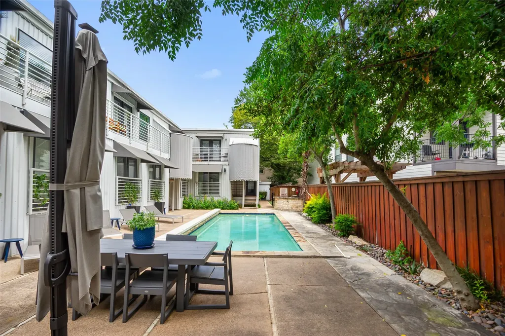 3116 Mahanna Street Dallas TX 75235