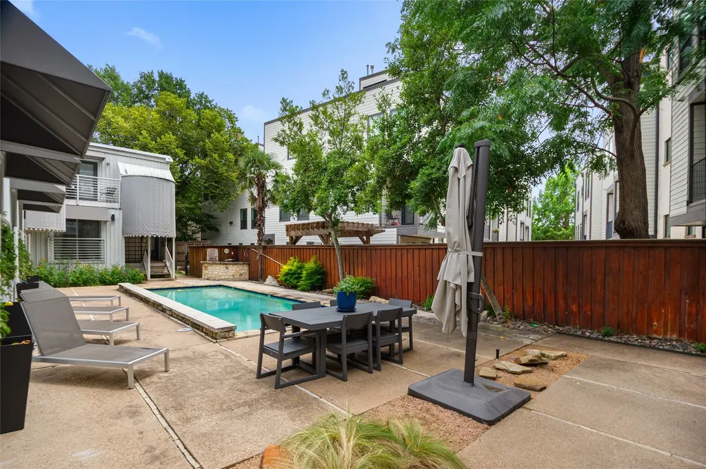 3116 Mahanna Street Dallas TX 75235