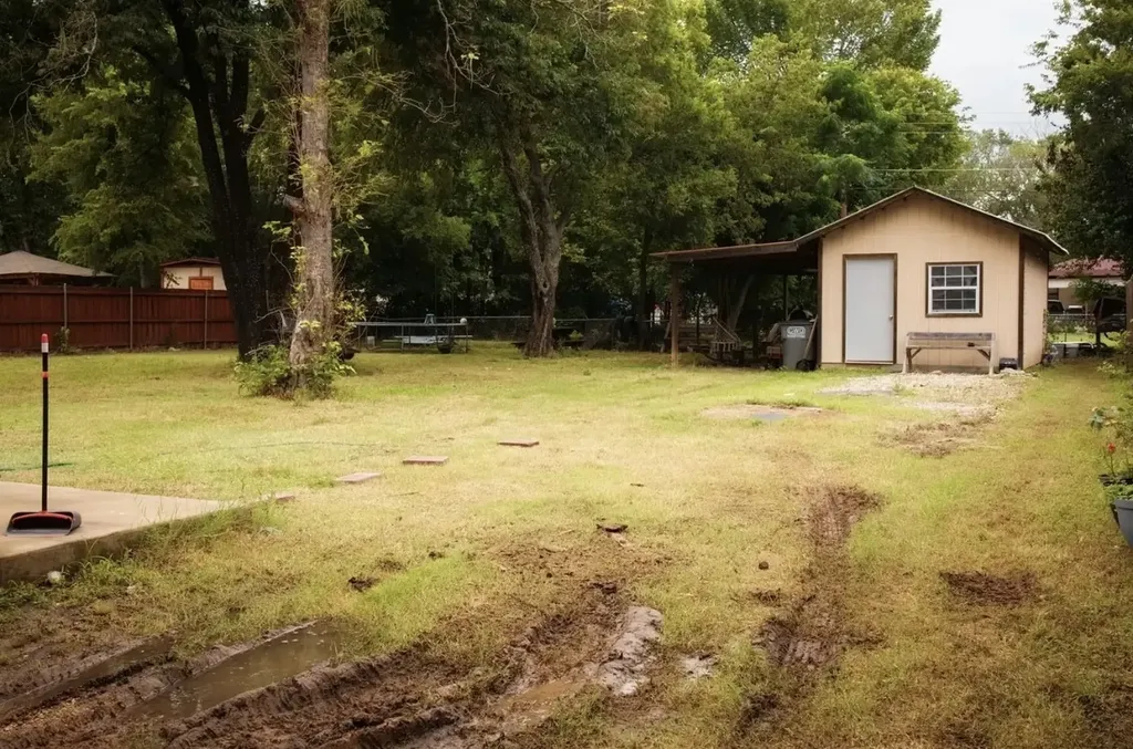 11319 Lyric Lane Balch Springs TX 75180