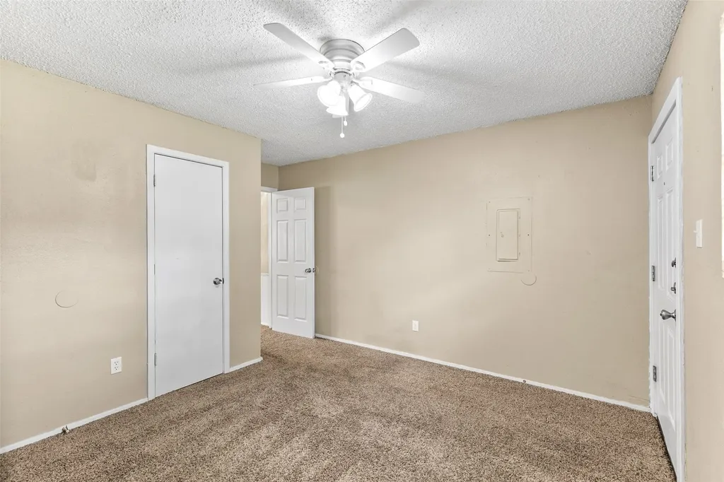 1140 Tyra Lane Fort Worth TX 76114