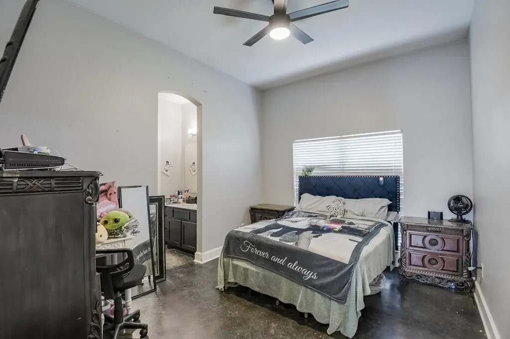 239 N Armstrong Road Venus TX 76084