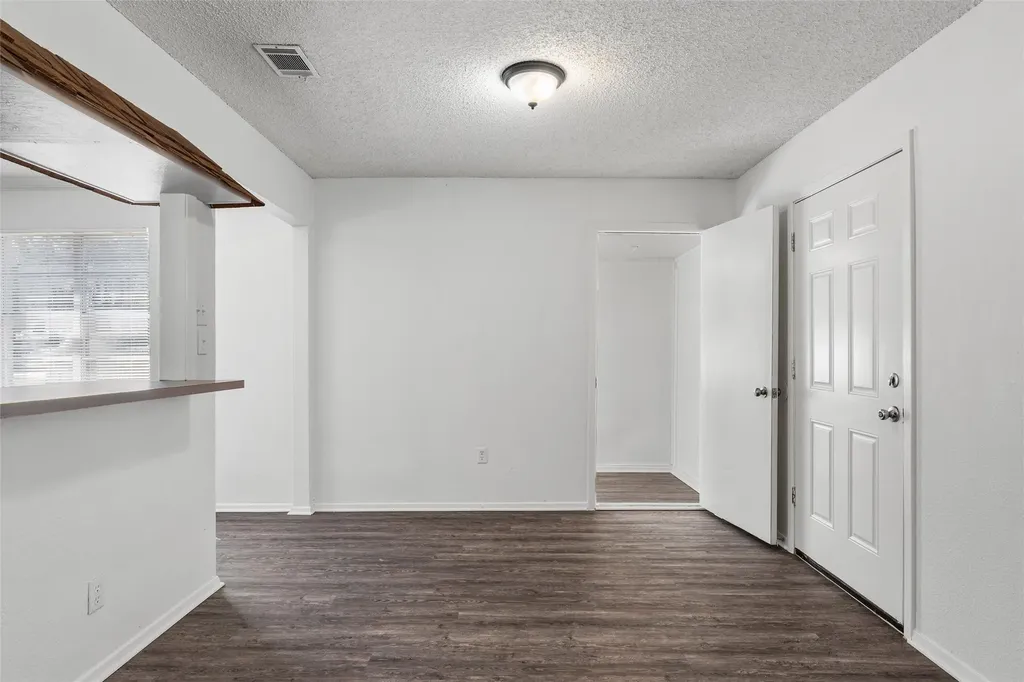 1374 Saffles Road Robinson TX 76706