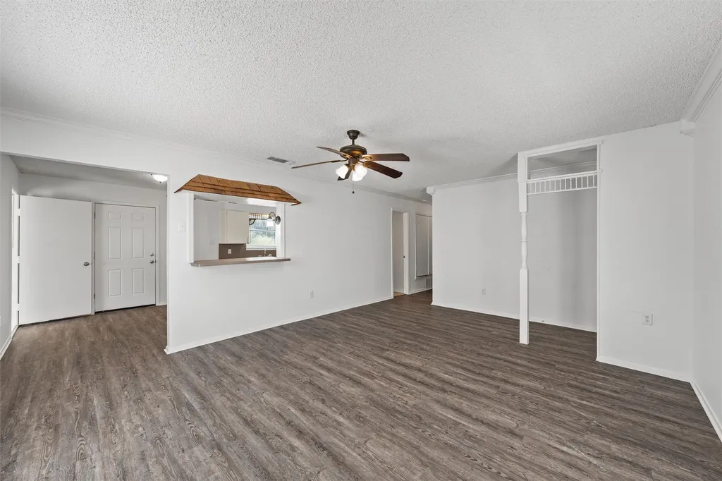 1374 Saffles Road Robinson TX 76706