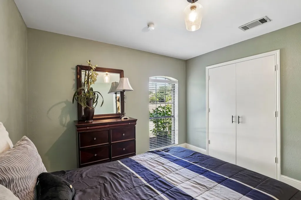 431 Creekside Lane Allen TX 75002