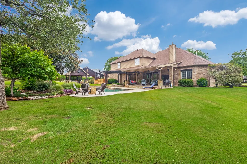 8140 Steeplechase Circle Argyle TX 76226