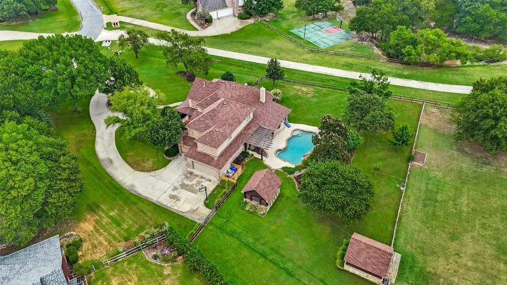 8140 Steeplechase Circle Argyle TX 76226