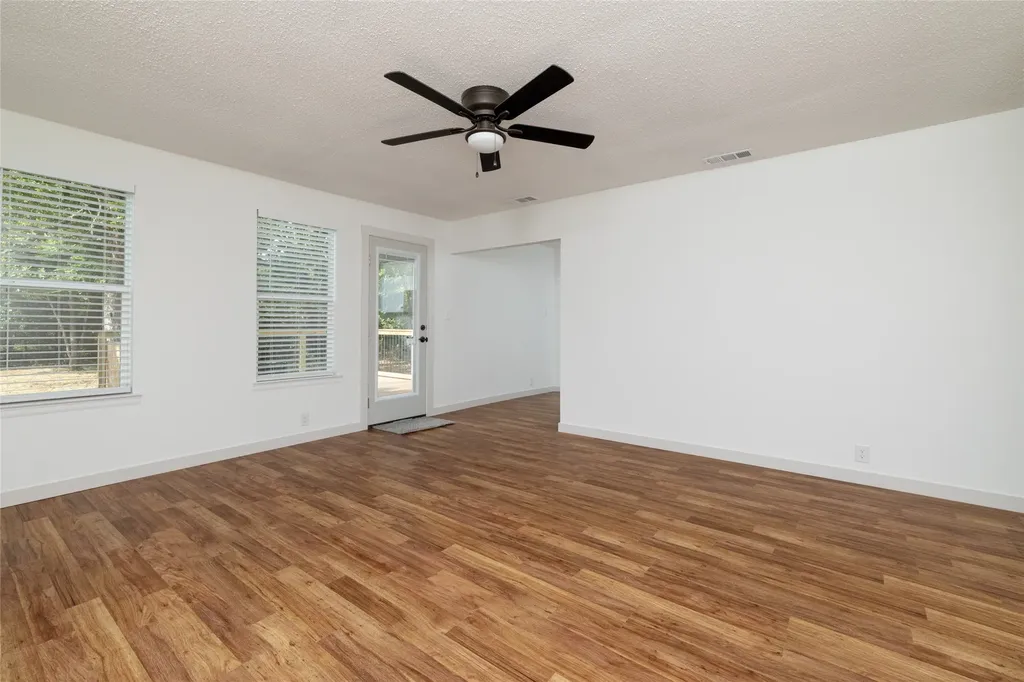 6886 County Road 2550 Quinlan TX 75474