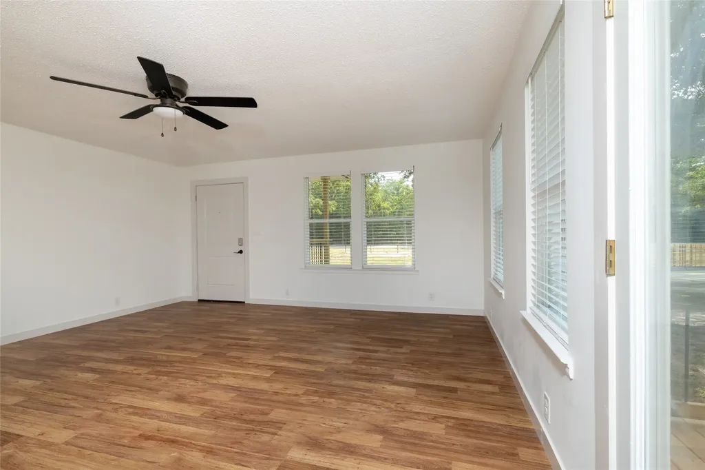 6886 County Road 2550 Quinlan TX 75474