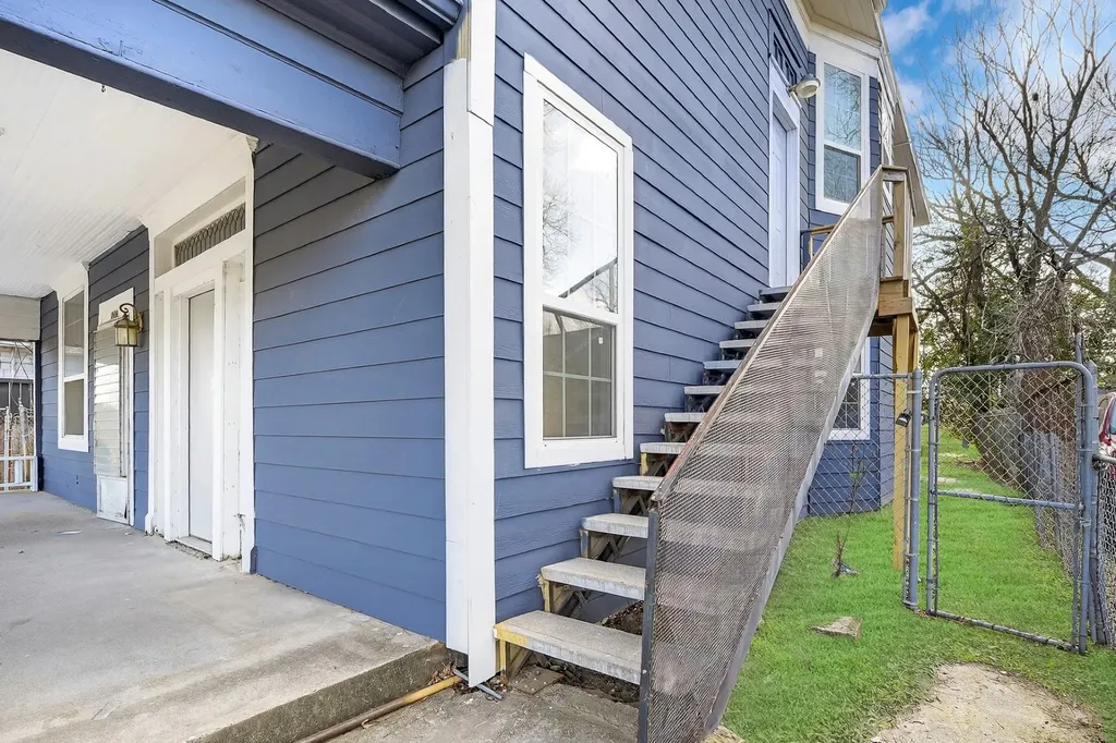 3711 Wendelkin Street Dallas TX 75215