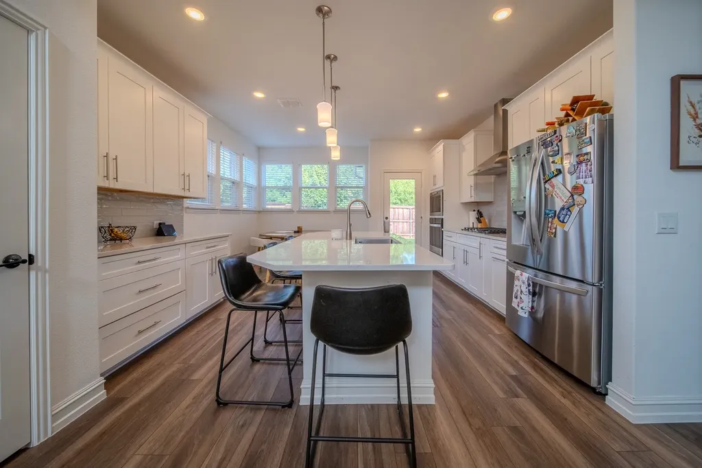 4629 Golden Gate Way Garland TX 75043