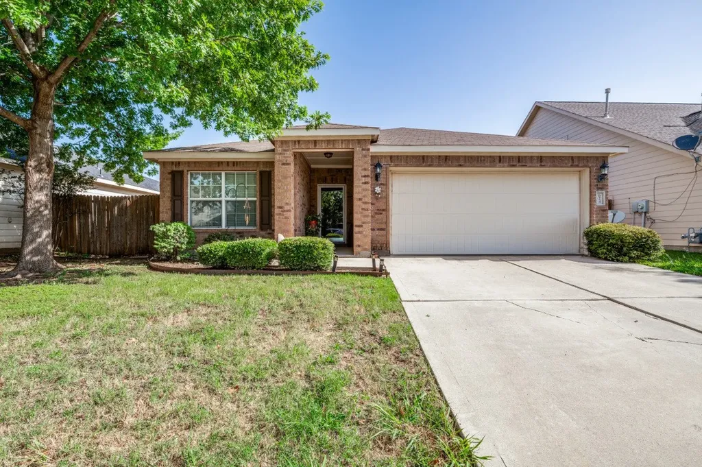 624 Noble Grove Fort Worth TX 76140