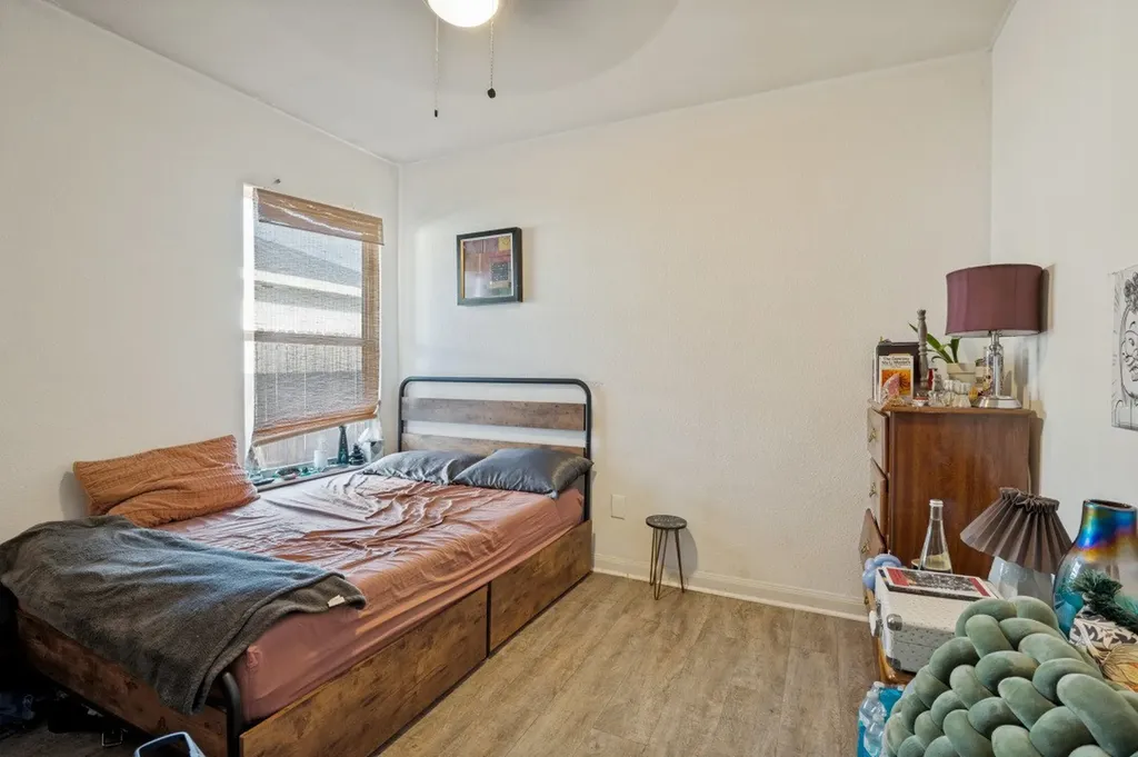 624 Noble Grove Fort Worth TX 76140