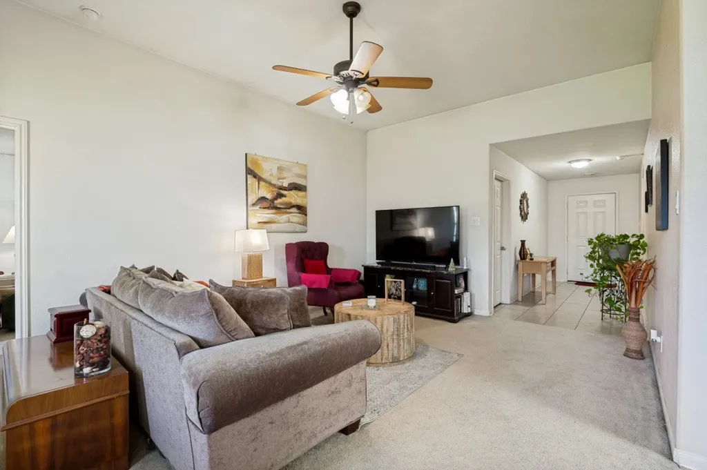 624 Noble Grove Fort Worth TX 76140