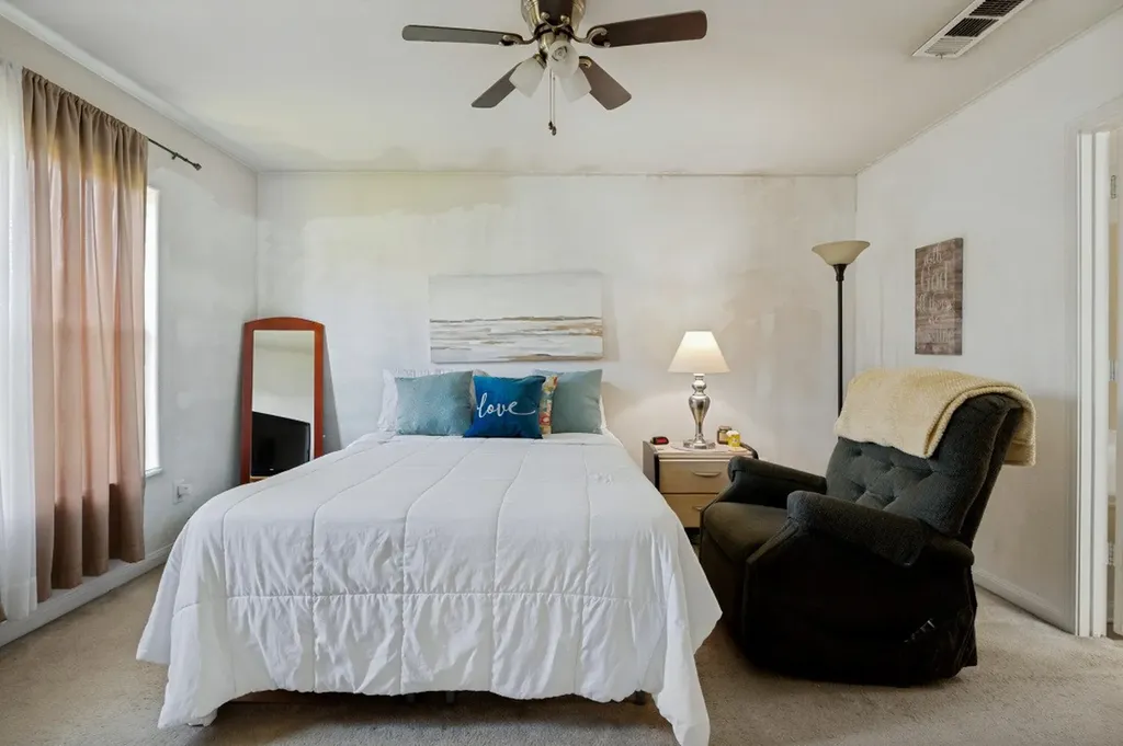 624 Noble Grove Fort Worth TX 76140