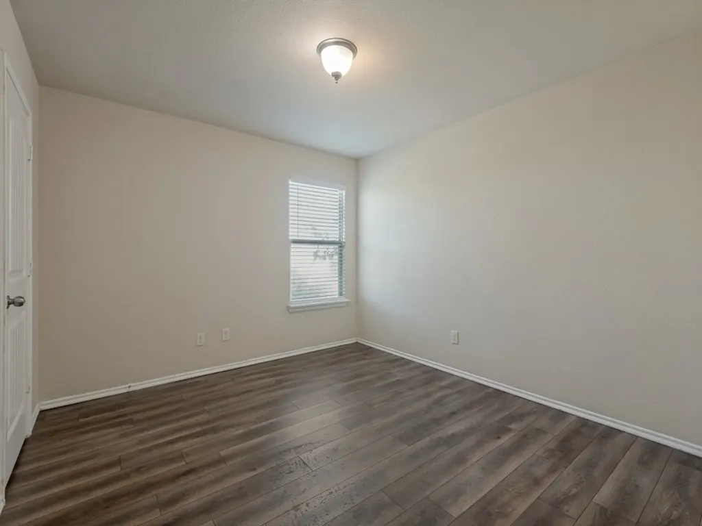 2005 Brackettville Forney TX 75126