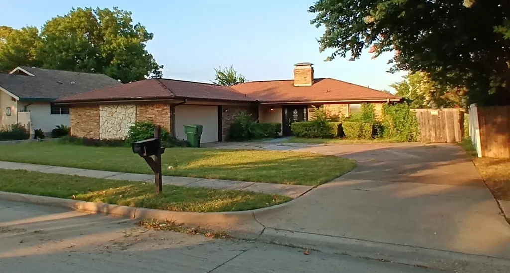 4106 Cedar Creek Drive Garland TX 75043