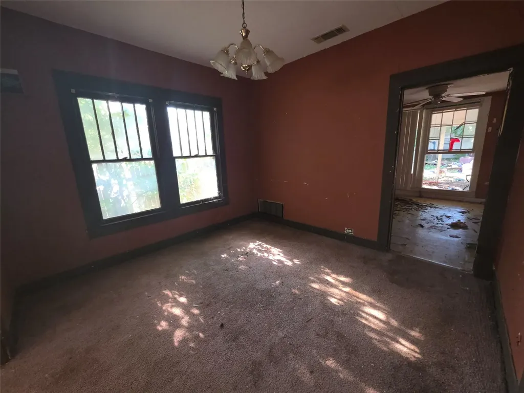 905 W Walker Street Breckenridge TX 76424
