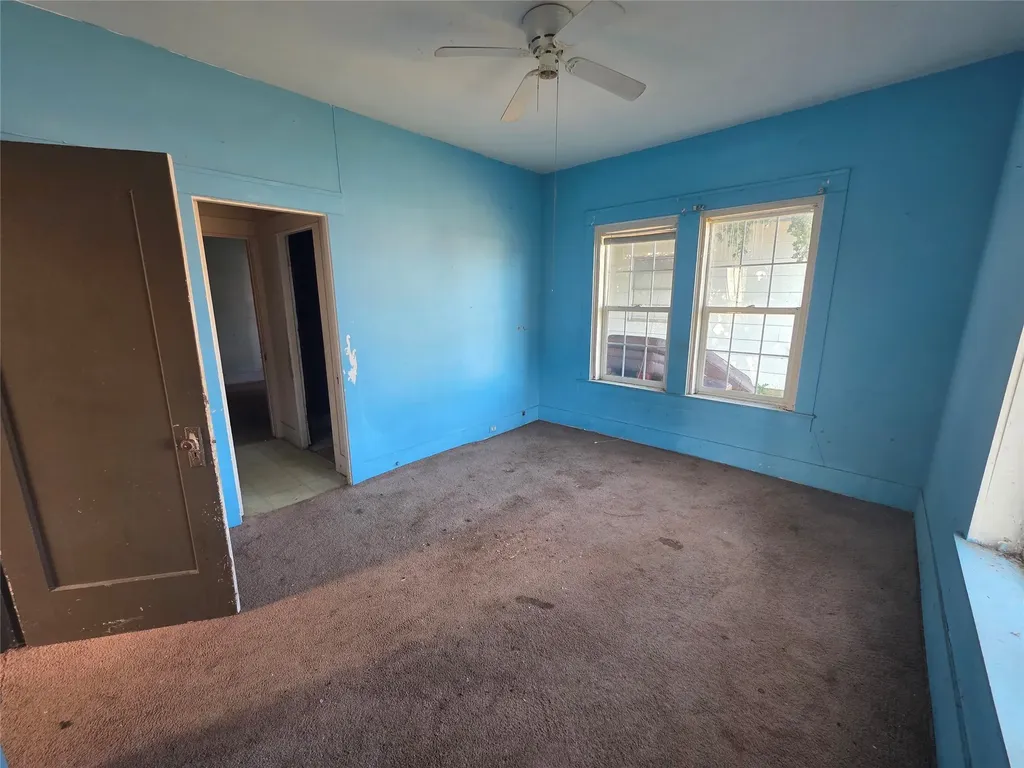 905 W Walker Street Breckenridge TX 76424