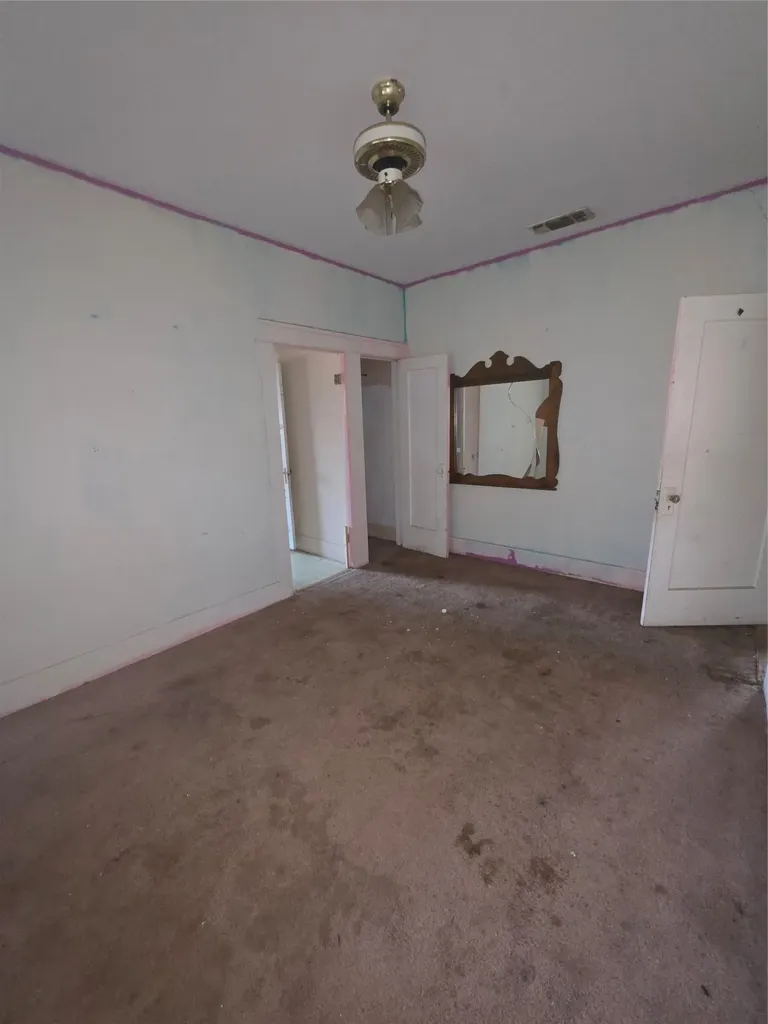 905 W Walker Street Breckenridge TX 76424