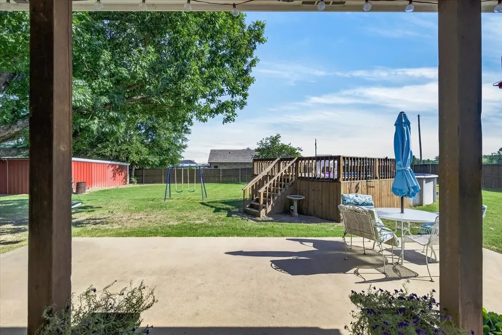 424 E Pennsylvania Avenue Van TX 75790